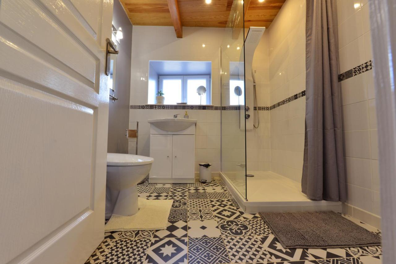 Chez Pique-Fesse Chambre D'Hote Saint-Martin-L'ars Eksteriør bilde